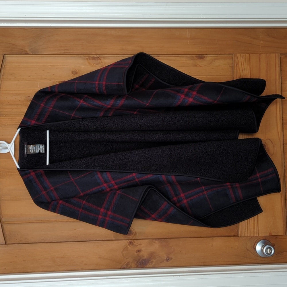 Ike Behar Fashion Wrap Ultra Soft Fleece